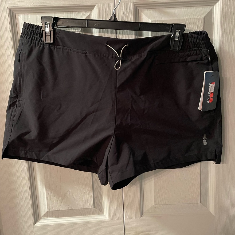 NWT Bass Outdoor B cool base black shorts size L